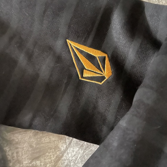 Black Volcom Zip Up Hoodie - Picture 5 of 7